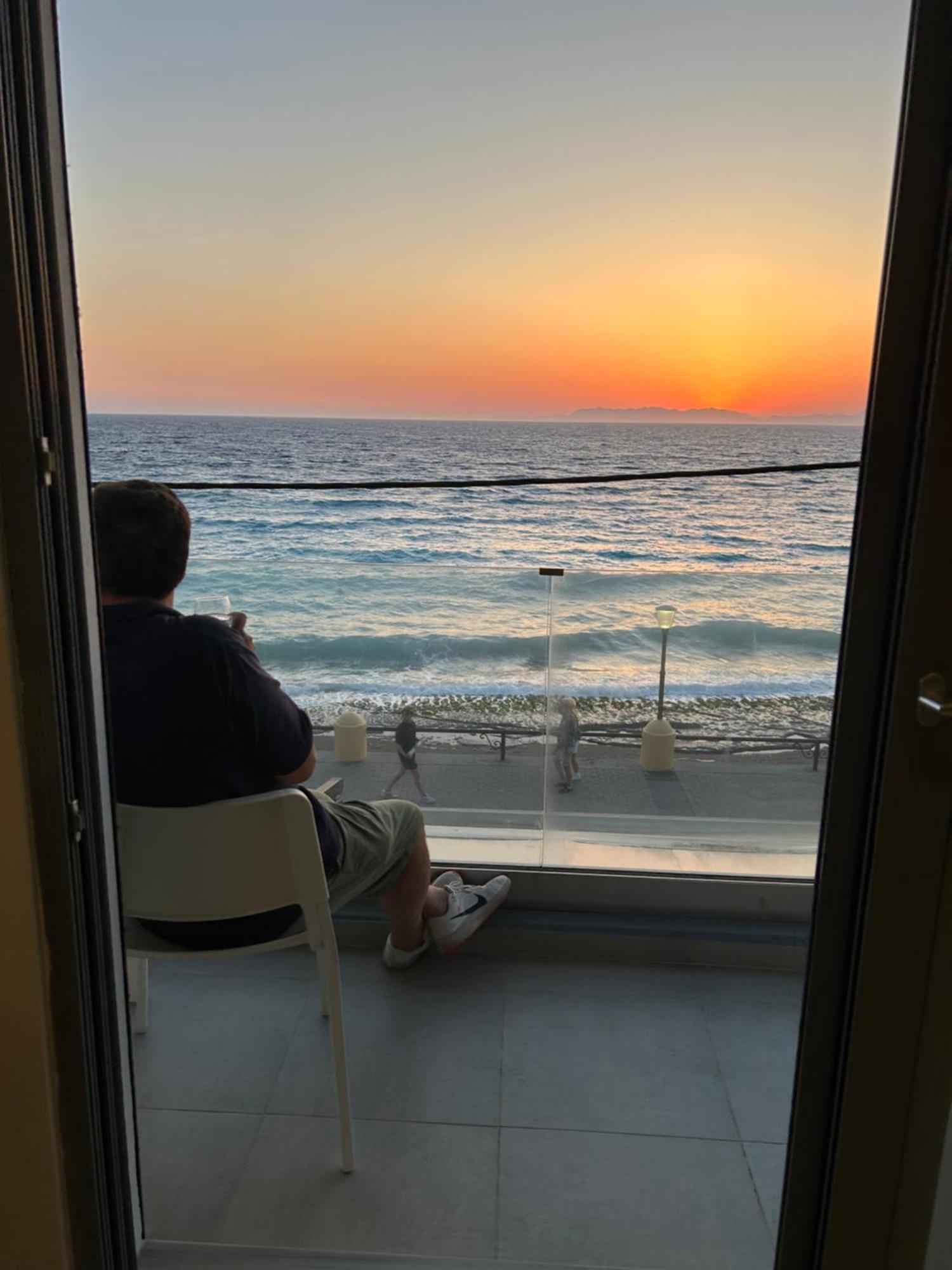 Melita Downtown Seaview Apartamento Rhodes City Exterior foto